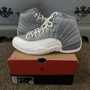 Jordan Retro 12 “Stealth”